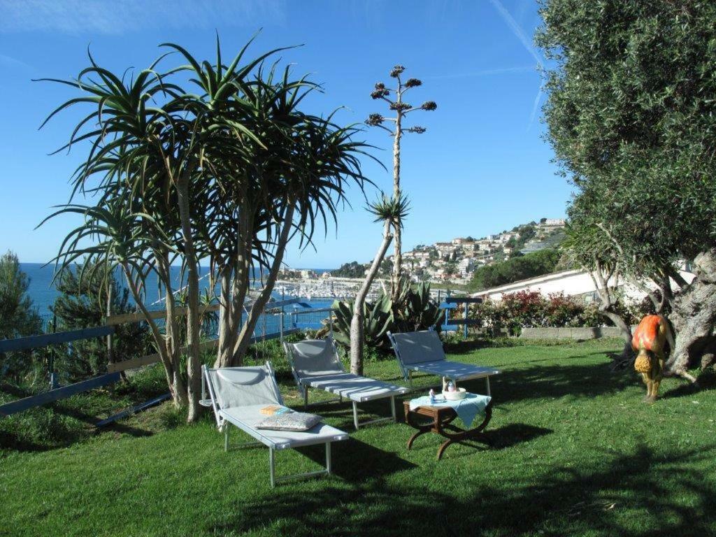 Agriturismo La Tuffatrice Imperia Kültér fotó