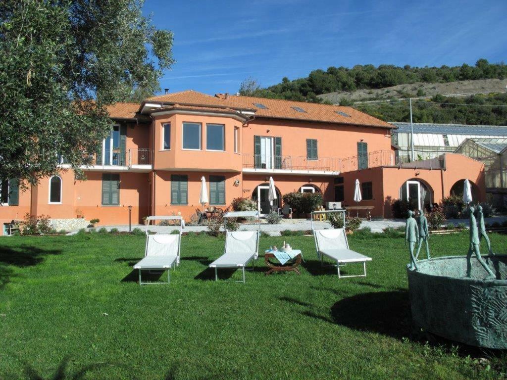 Agriturismo La Tuffatrice Imperia Kültér fotó